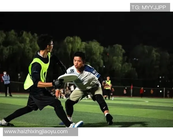 南京飞盘队实力解析:探索团队背后的训练与战术秘诀 南京飞盘队实力解析:探索团队背后的训练与战术秘诀