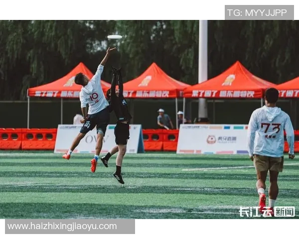 西安飞盘队在全国团队协作排行榜中荣登第七名展现出色实力与团结精神 西安飞盘队在全国团队协作排行榜中荣登第七名展现出色实力与团结精神