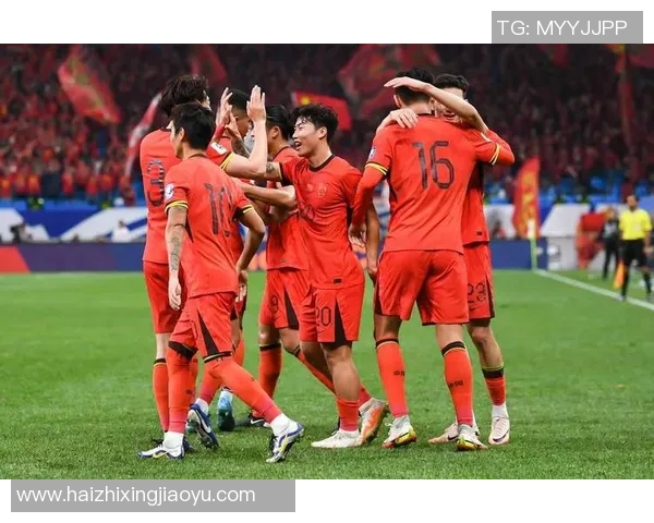 国足二队迎战天津队全力以赴争取胜利展现年轻力量与团队精神