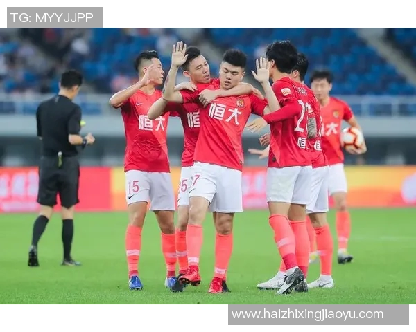 国安与恒大激战黄博文表现抢眼引发球迷热议 国安与恒大激战黄博文表现抢眼引发球迷热议