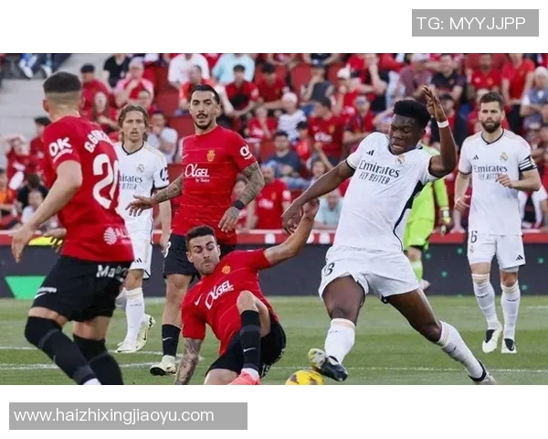 拜仁慕尼黑与曼联精彩对决直播全程回顾与分析 拜仁慕尼黑与曼联精彩对决直播全程回顾与分析