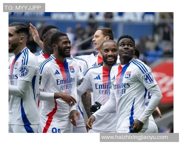 里昂与曼城的巅峰对决谁能在欧战中笑到最后