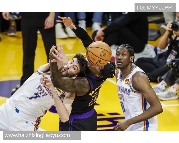 2010年季后赛雷霆对湖人精彩对决回顾与分析