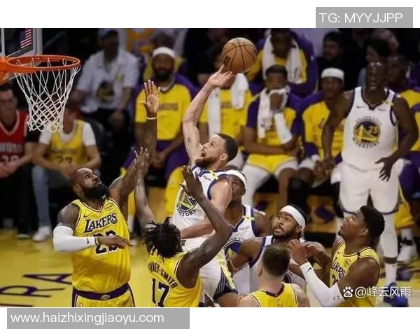 勇士与湖人激战2017年12月赛季精彩回顾与分析